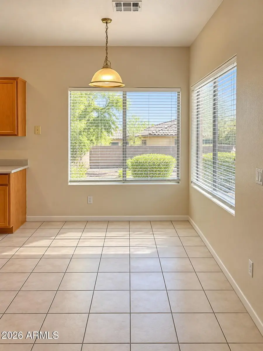 9862 E Farmdale Avenue, Mesa, AZ 85208 - #3