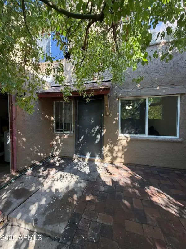 4242 N 68th Drive, Phoenix, AZ 85033
