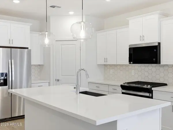 15644 W El Cortez Place, Surprise, AZ 85387