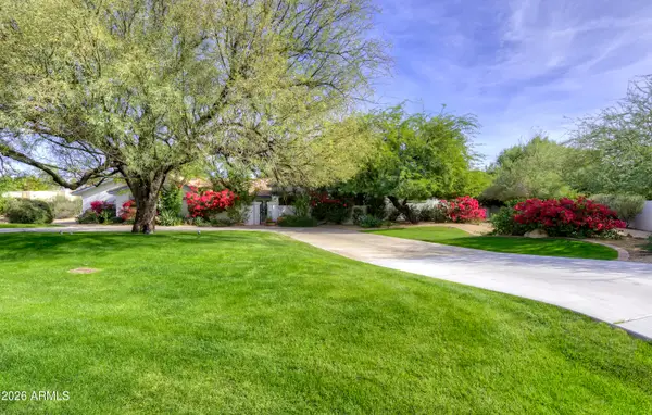9825 N 51st Place, Paradise Valley, AZ 85253