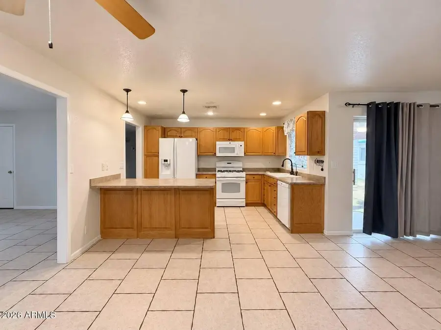 3746 W Eva Street, Phoenix, AZ 85051 - #3