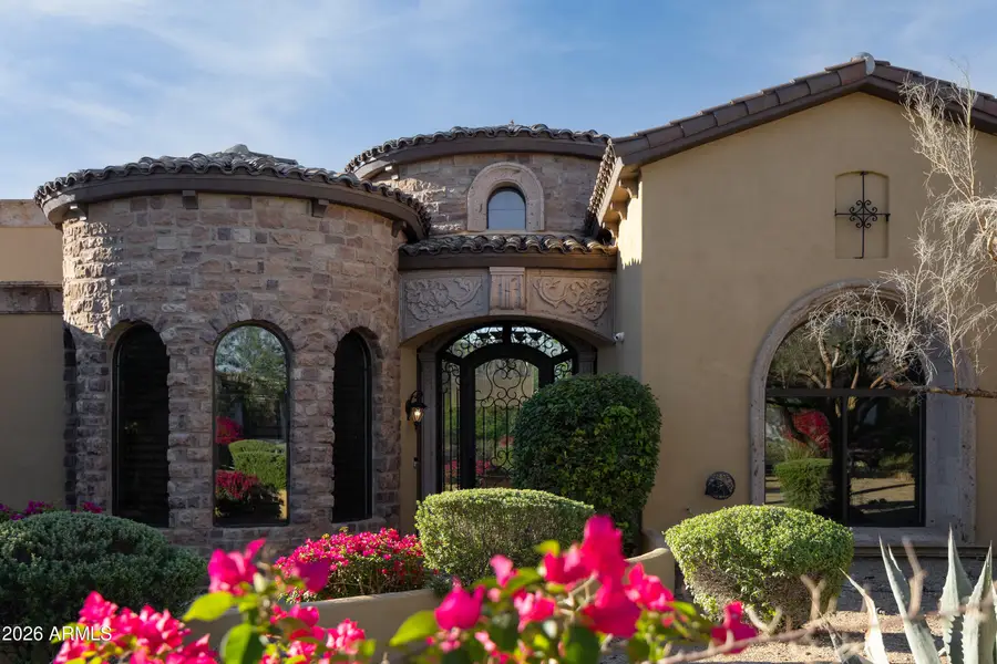 4037 N Pinnacle Hills Circle, Mesa, AZ 85207 - #3