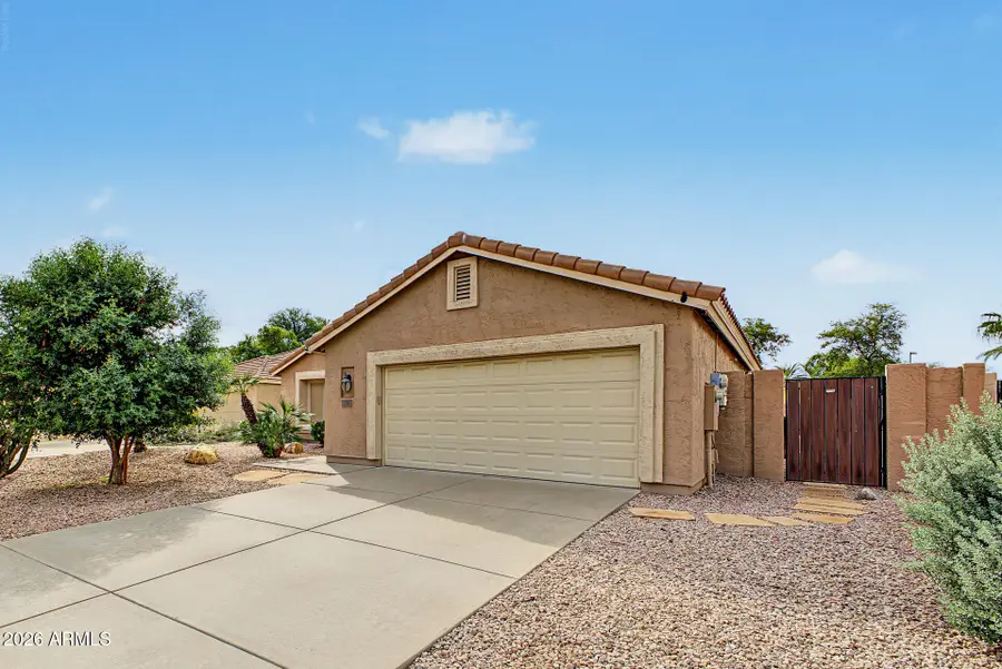 360 S Elm Court, Gilbert, AZ 85296 - #2