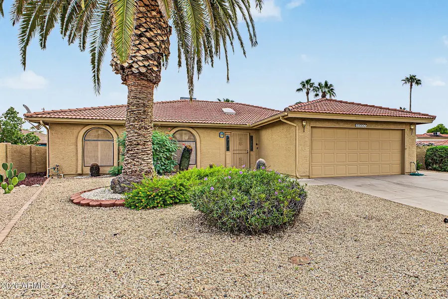 26017 S Greencastle Drive #16, Sun Lakes, AZ 85248 - #2