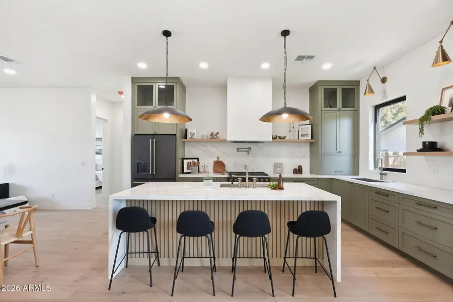 3816 E Whitton Avenue, Phoenix, AZ 85018 - #3