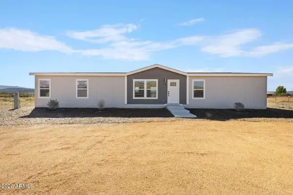 4101 E Dahlia Avenue, Rimrock, AZ 86335