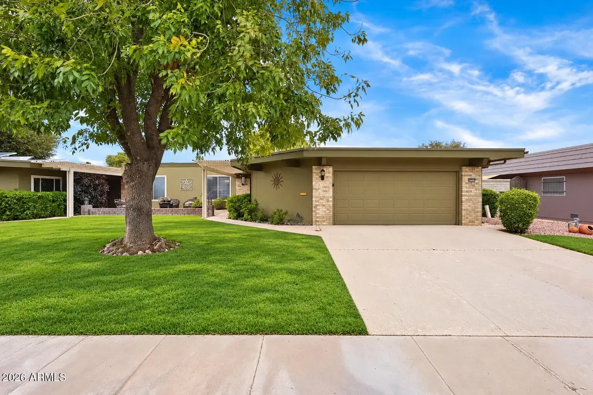 10416 W Pineaire Drive, Sun City, AZ 85351 - #1