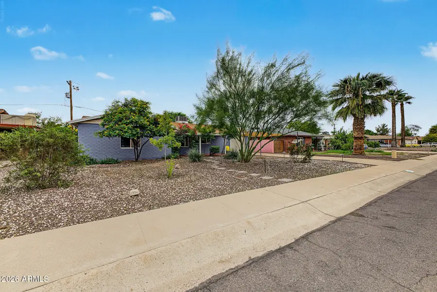 1713 W Mackenzie Drive, Phoenix, AZ 85015 - #2