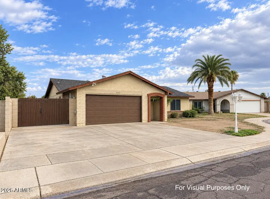 5057 N 71st Lane, Glendale, AZ 85303 - #3
