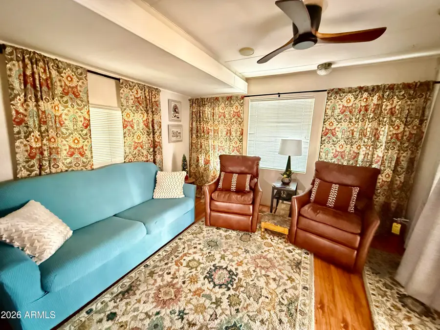 431 E Douglas Road, Mesa, AZ 85205 - #2