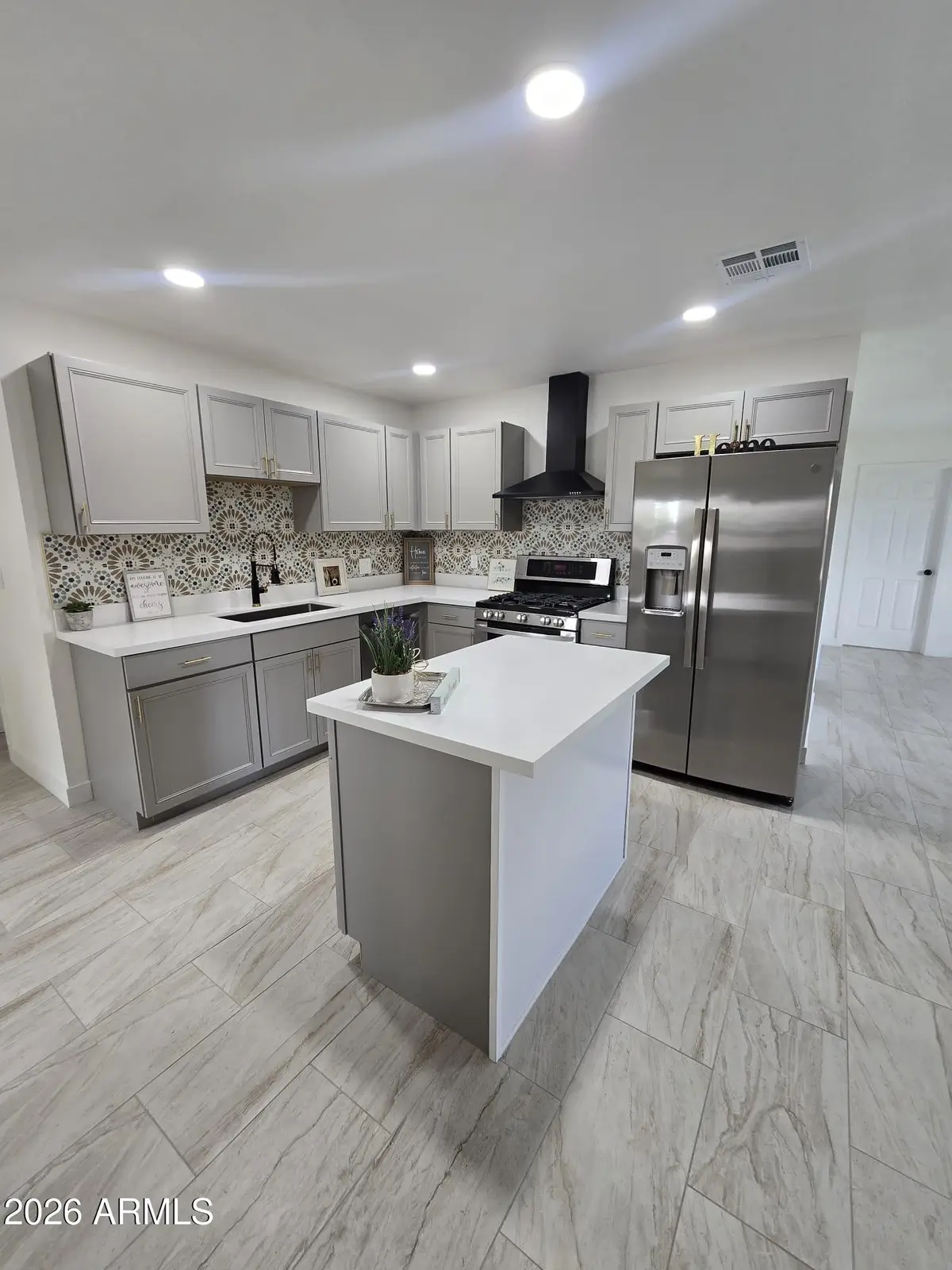 5703 W Sells Drive, Phoenix, AZ 85031 - #1