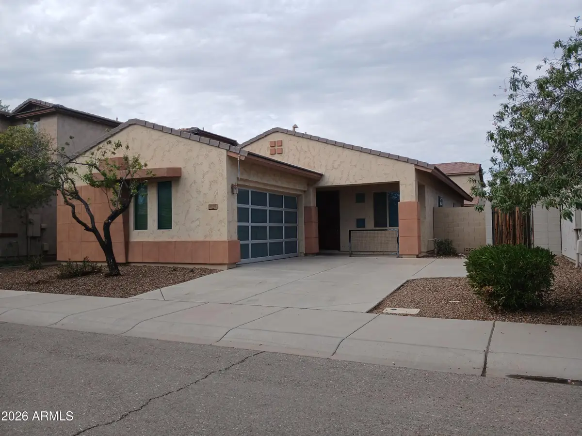 1490 E Hummingbird Way, Gilbert, AZ 85297 - #1