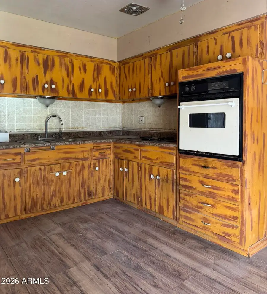 3349 N 61 Drive, Phoenix, AZ 85033 - #3