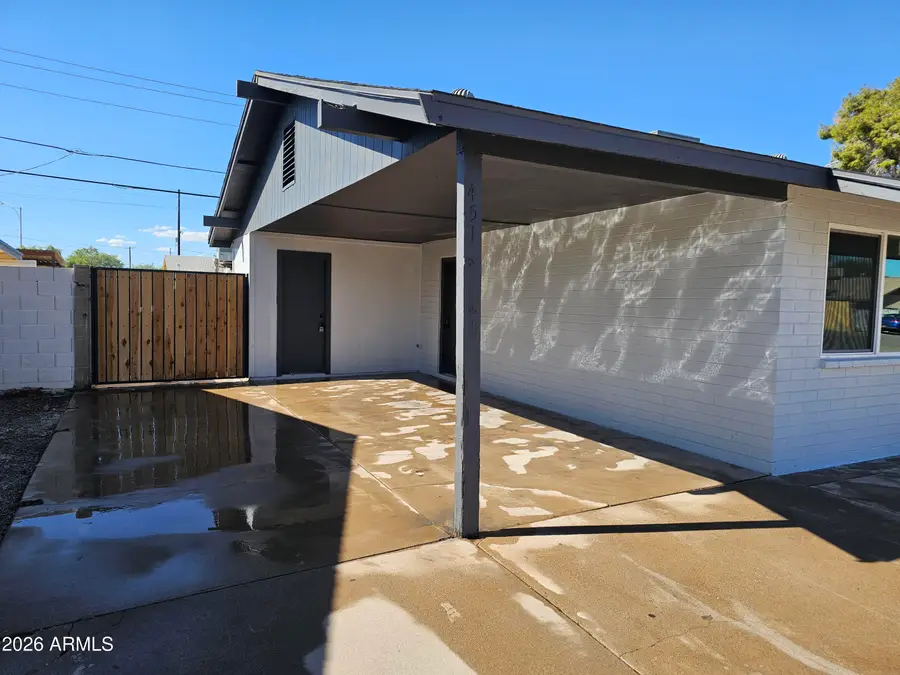 4512 N 70th Drive, Phoenix, AZ 85033 - #3