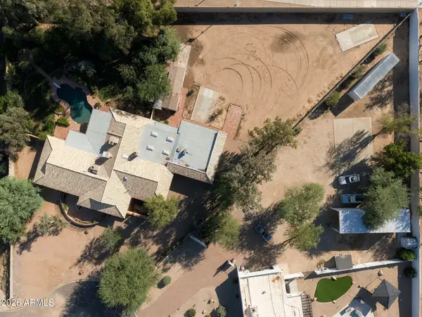 9711 E Becker Lane, Scottsdale, AZ 85260