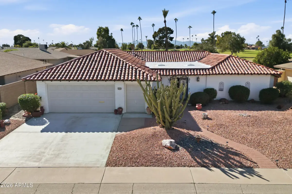 10510 W Kingswood Circle, Sun City, AZ 85351 - #1