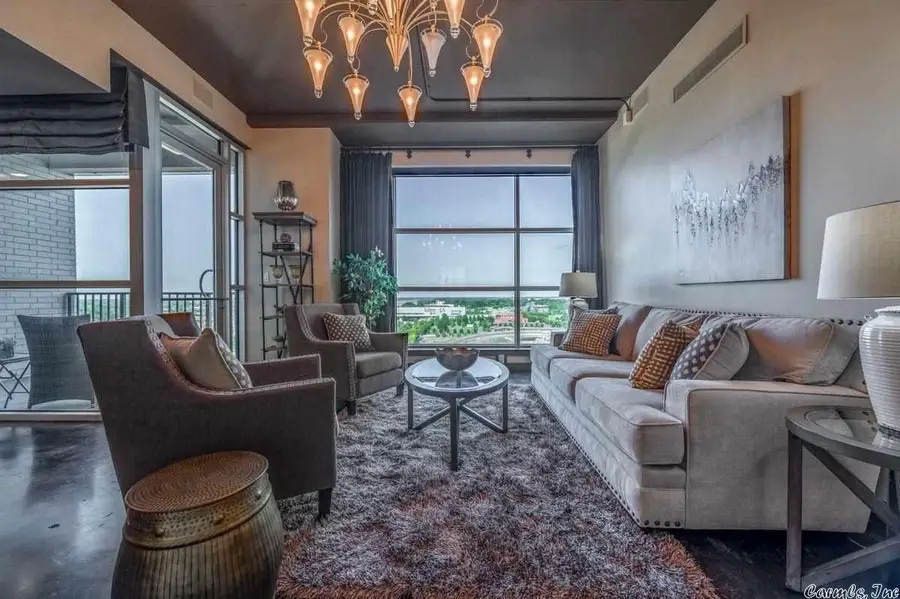 521 President Clinton Avenue #1103, Little Rock, AR 72202 - #3