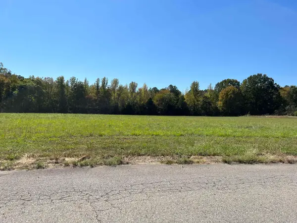 1301 Airport Loop, Searcy, AR 72143