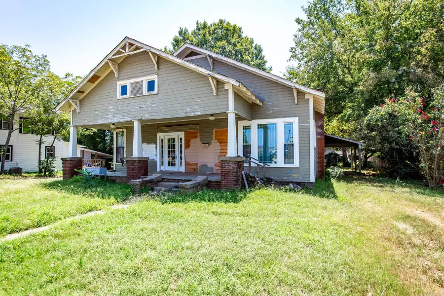 801 Crittenden Street, Arkadelphia, AR 71923 - #2