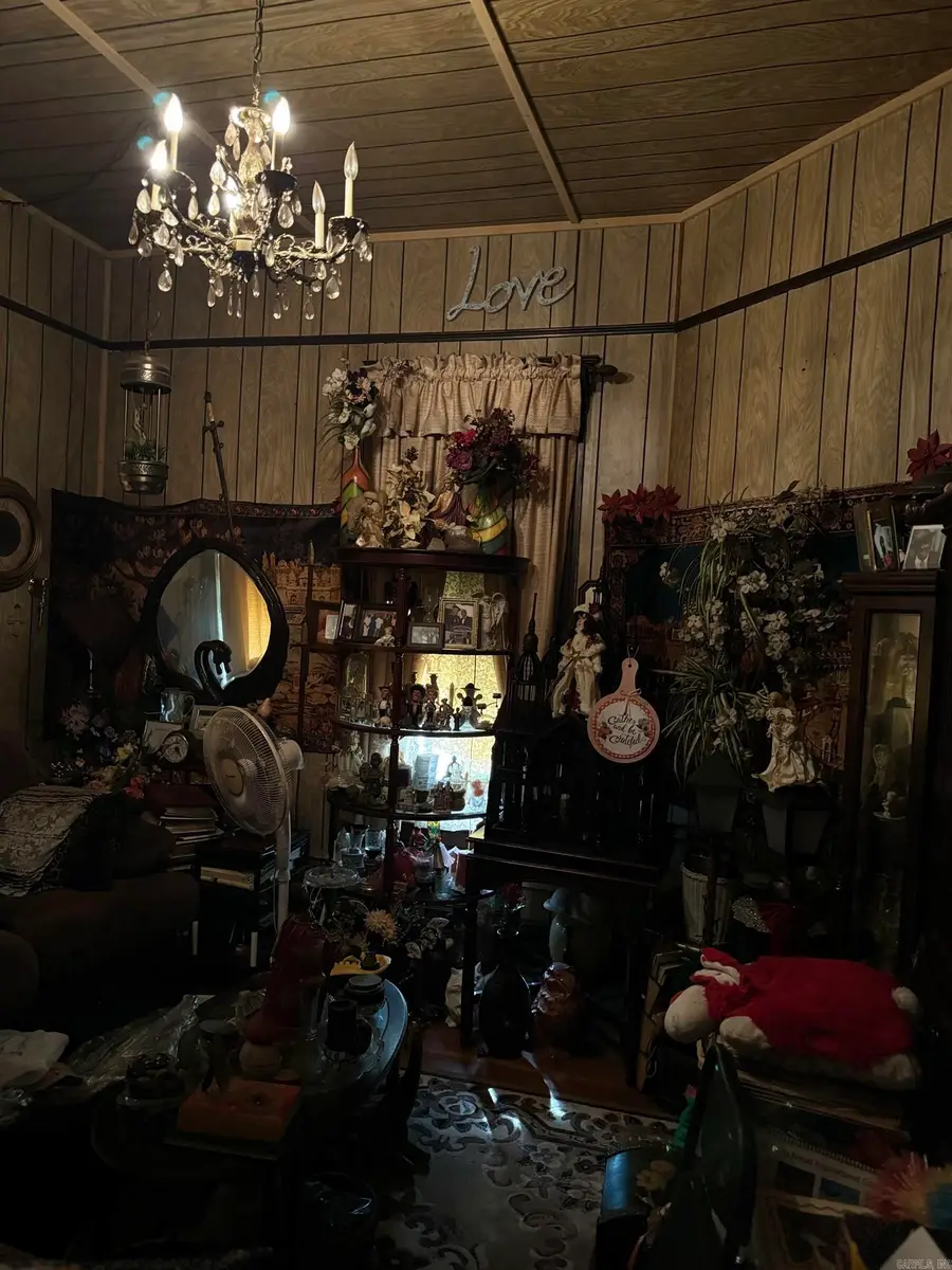 2300 W 18th Street, Little Rock, AR 72202 - #2