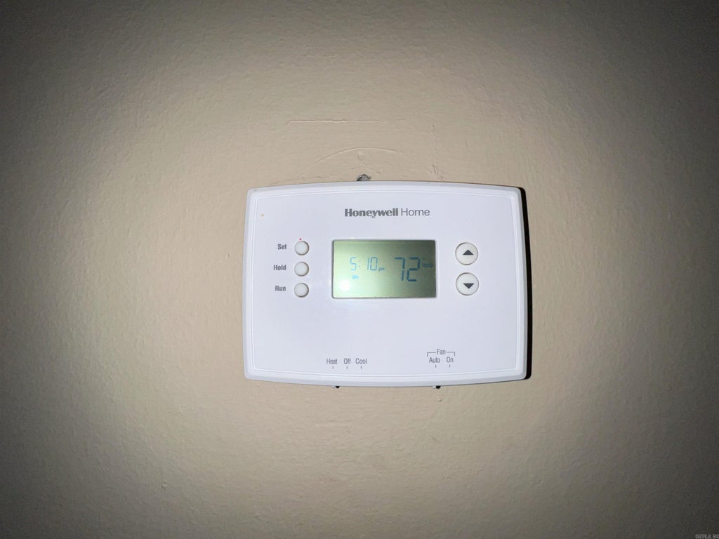 Honeywell Thermostat Blinking Snowflake