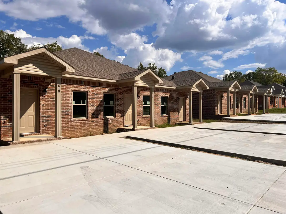 508 and 510 N Oak St, Searcy, AR 72143 - Image #1