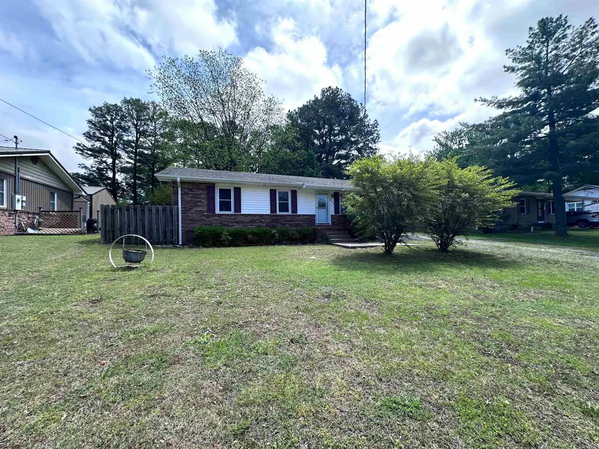 865 N 2nd Avenue, Piggott, AR 72454 - #1