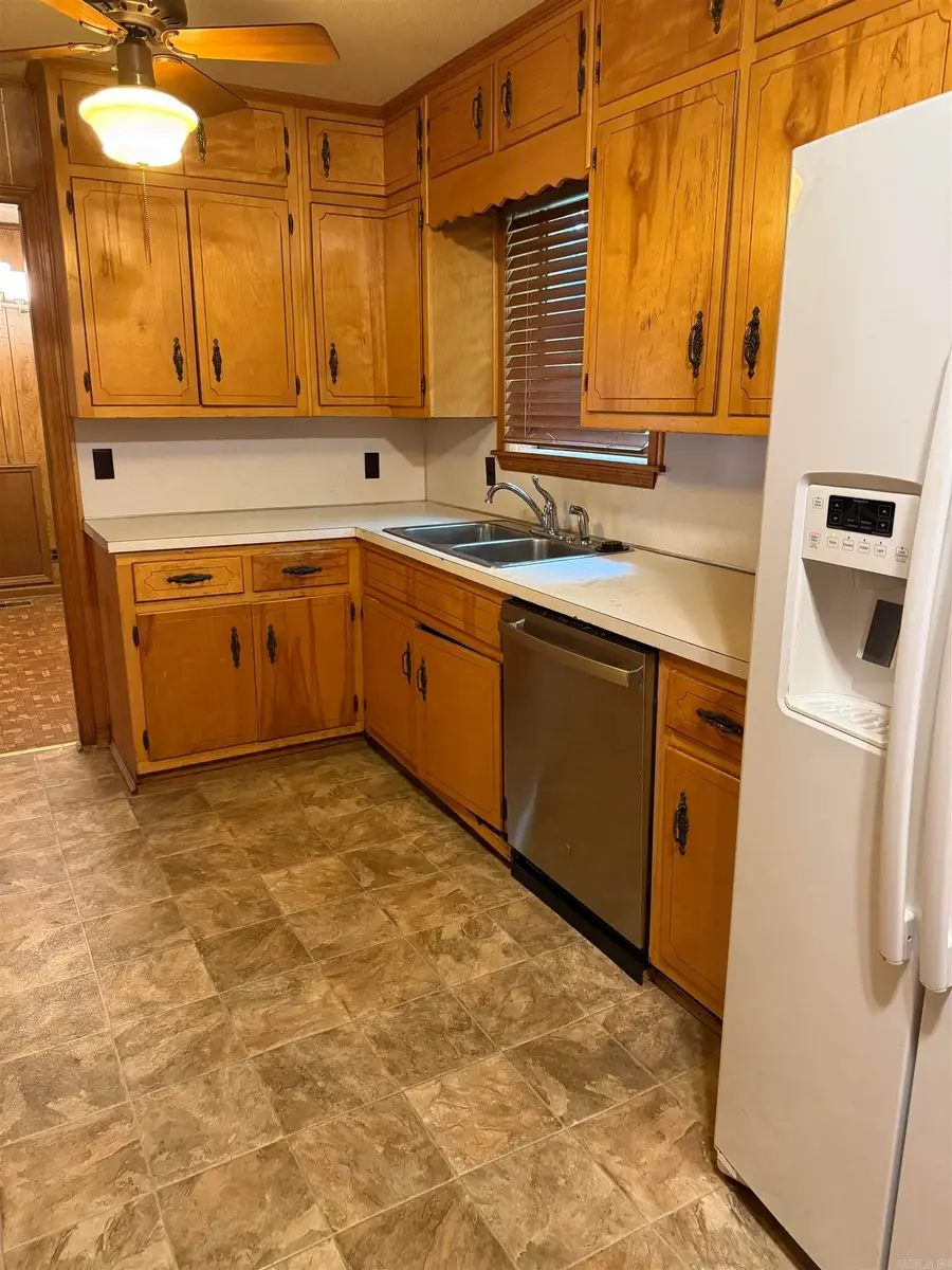 514 S Sawmill Rd, Searcy, AR 72143 - Image #2