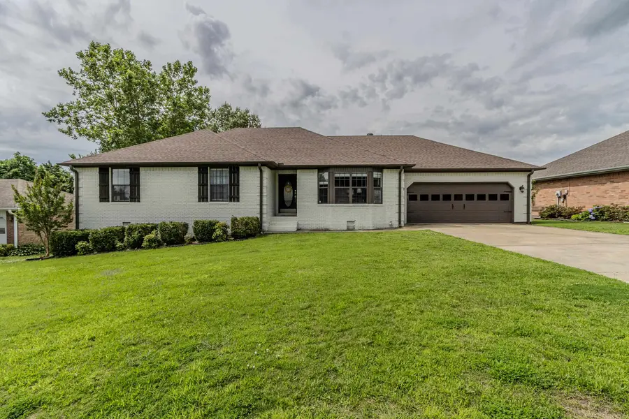 2106 Julie Ann Ln, Paragould, AR 72450 - Image #2