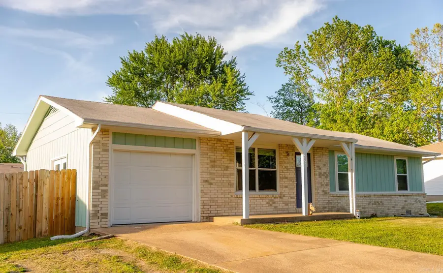 142 W Factory Street, Gassville, AR 72653 - Image #3