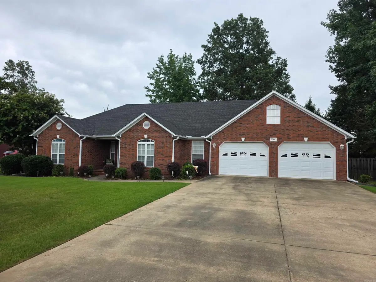 5201 S 27 Th, Paragould, AR 72450 - Image #1