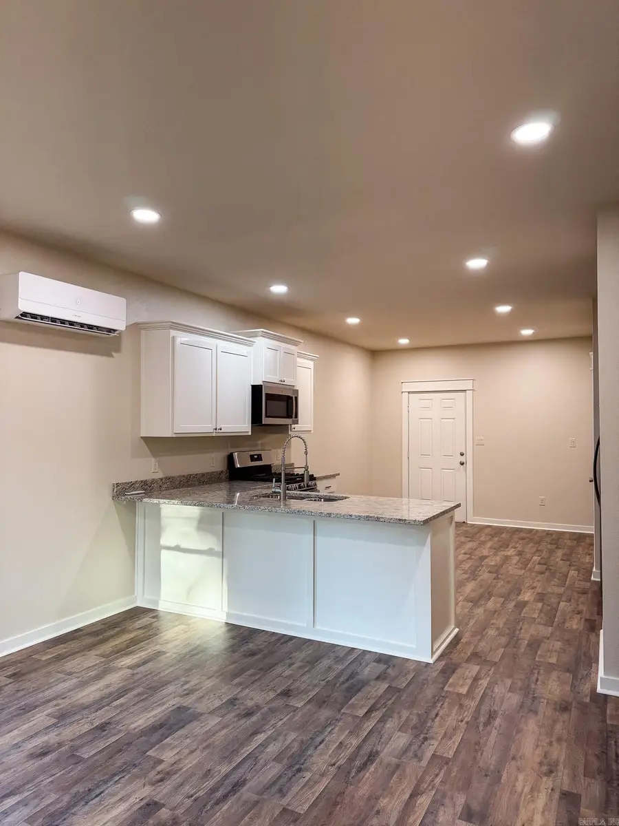 306 Janette Street, Hot Springs, AR 71901 - Image #3