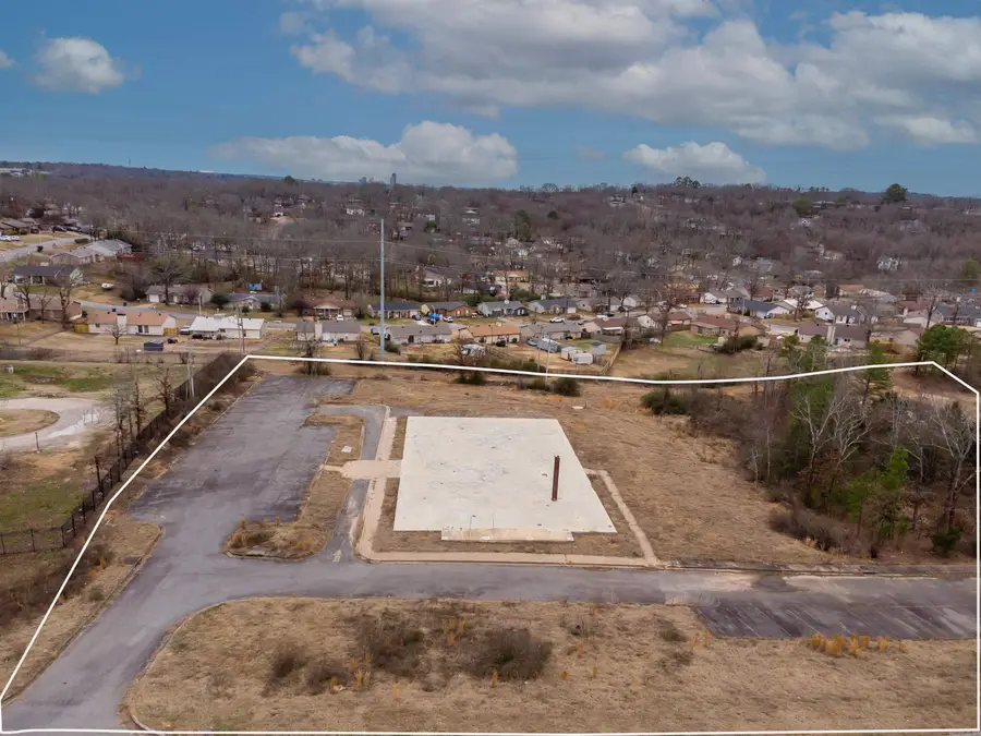 900 Donovan Briley Blvd, North Little Rock, AR 72118 - #3