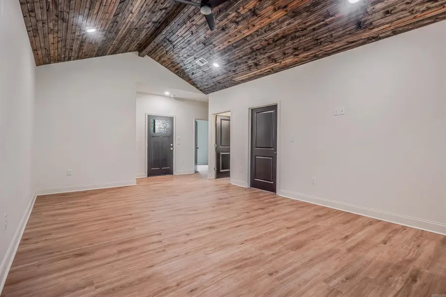 1005 N Jeff Davis Avenue, Jacksonville, AR 72076 - Image #3