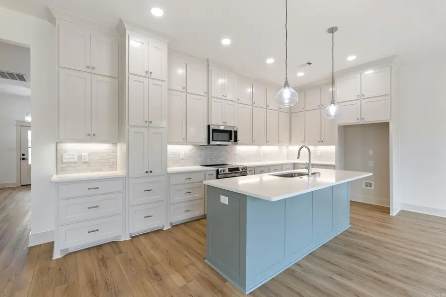 10 Firefly Catch Cove, Greenbrier, AR 72058 - Image #2