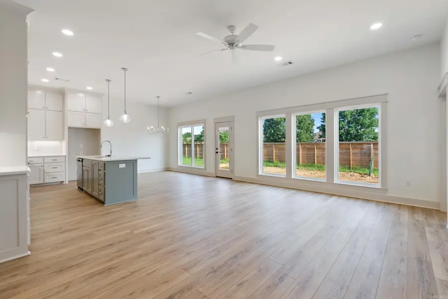 10 Firefly Catch Cove, Greenbrier, AR 72058 - Image #3