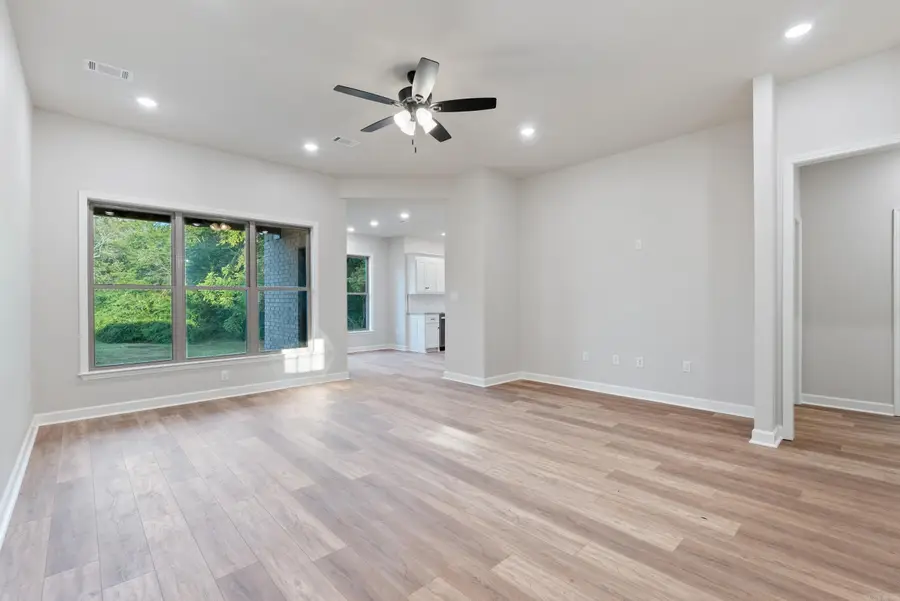 25 Mountain Grove Road, Greenbrier, AR 72058 - Image #2