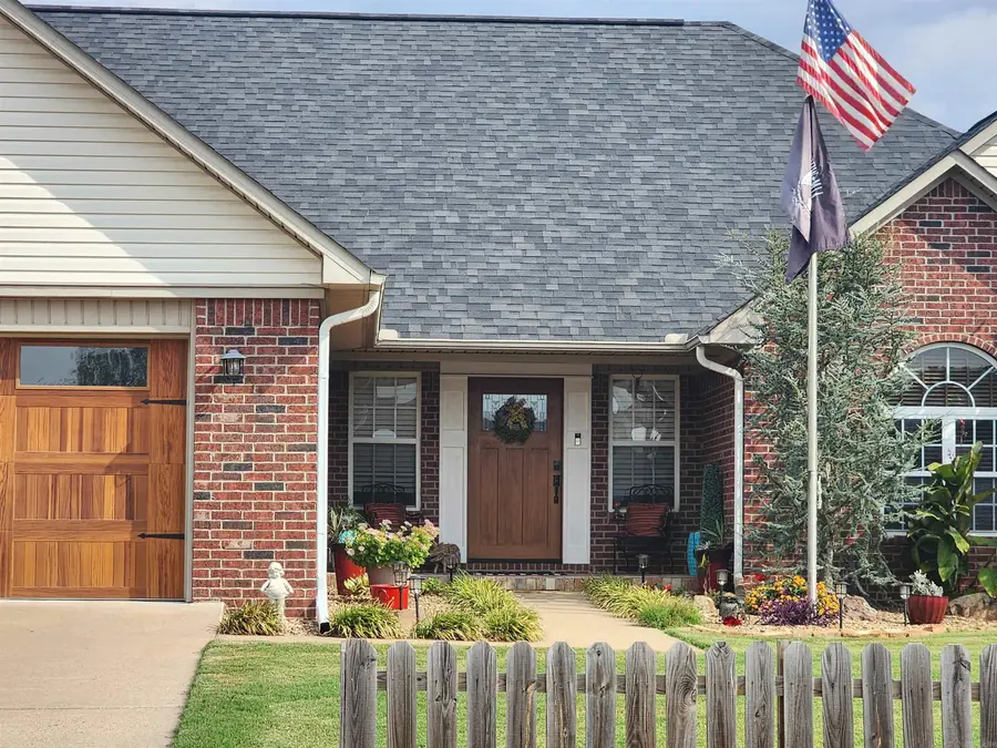 108 Sioux St, Clarksville, AR 72830 - Image #2