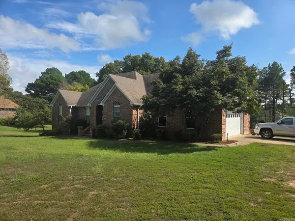 3001 W Country Club Road, Searcy, AR 72143
