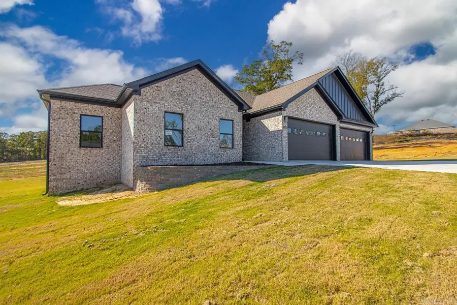 1001 Duke Drive, Bauxite, AR 72011 - Image #3