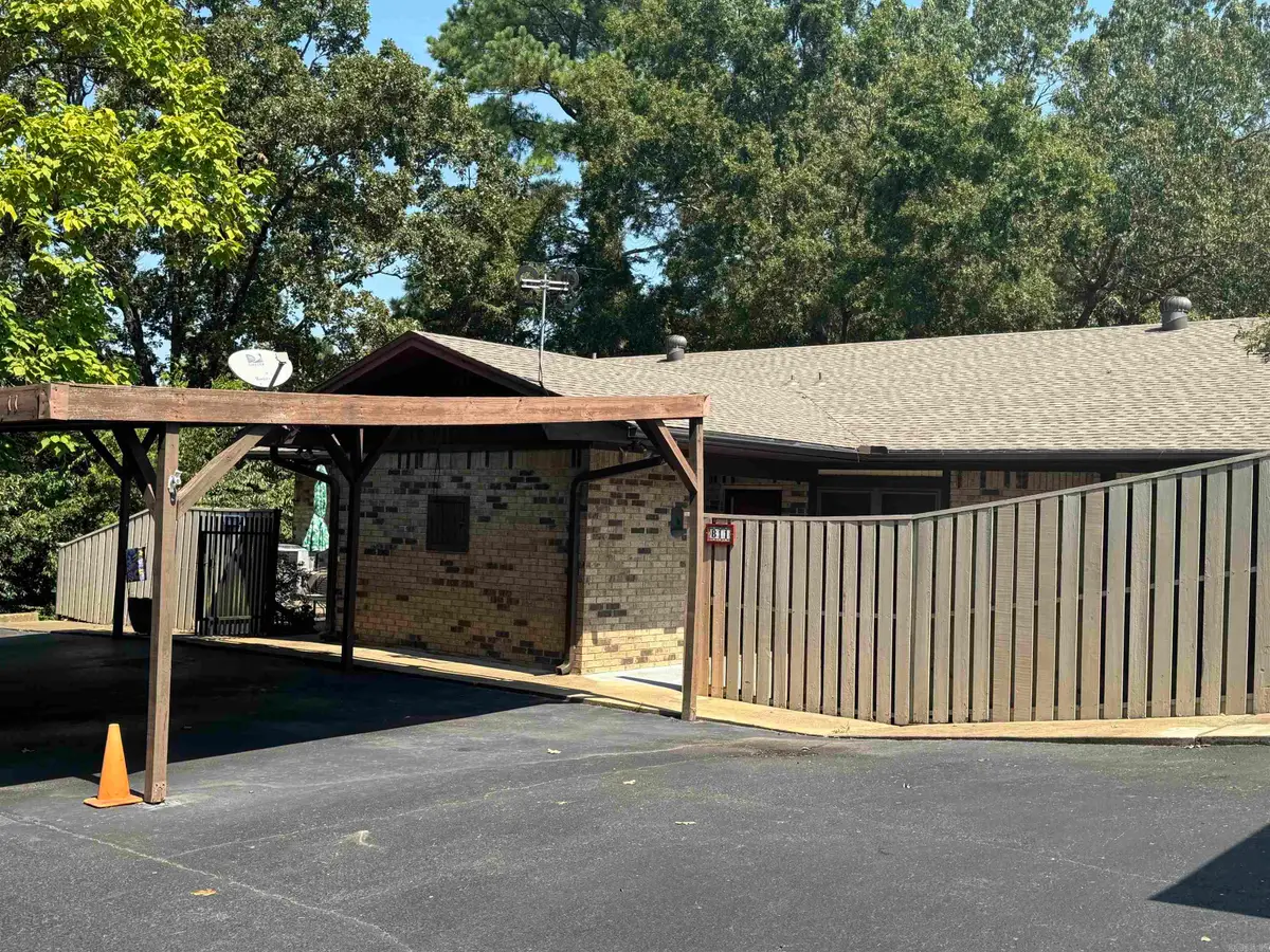 109 Indian Hills St Street #B-11, Hot Springs, AR 71913 - Image #1