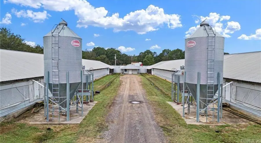 11695 E Old Belleville Road, Belleville, AR 72824 - Image #3