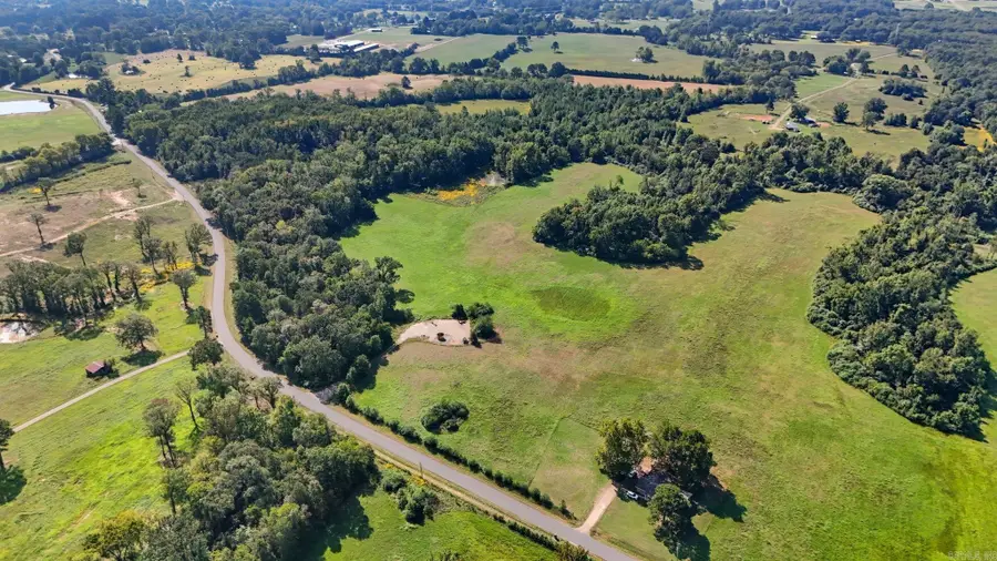 975 Gum Log Rd., Russellville, AR 72802 - Image #2