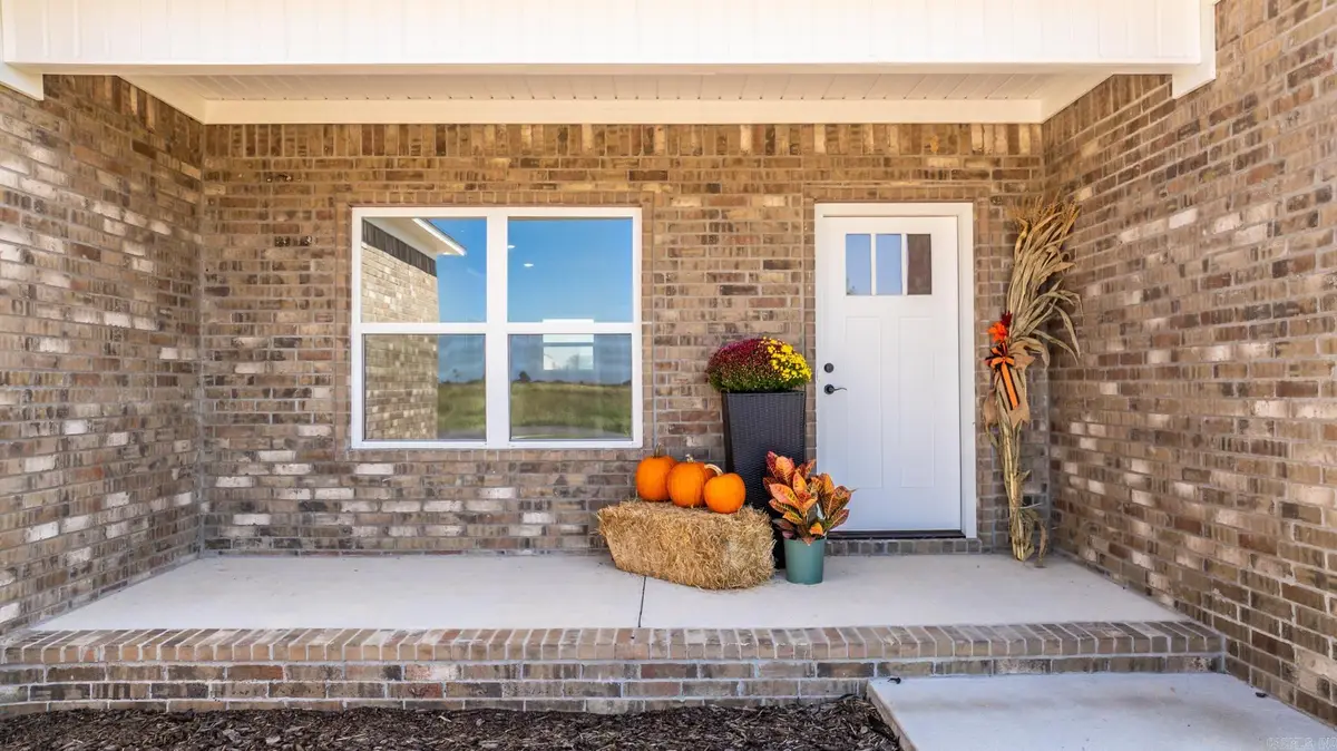 26 High Point Drive, Greenbrier, AR 72058 - Image #1