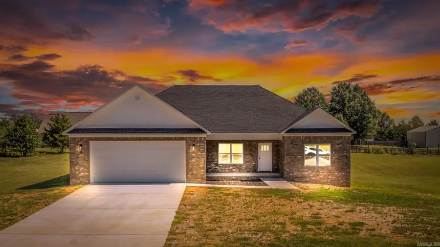 26 High Point Drive, Greenbrier, AR 72058 - Image #2