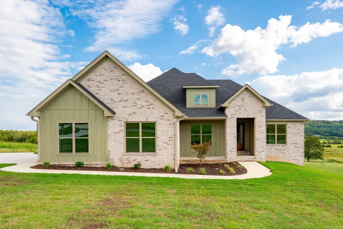 272 Castleberry Road, Greenbrier, AR 72058 - Image #1