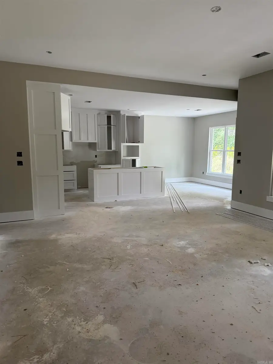 8 Stowe Cove, Conway, AR 72032 - Image #3