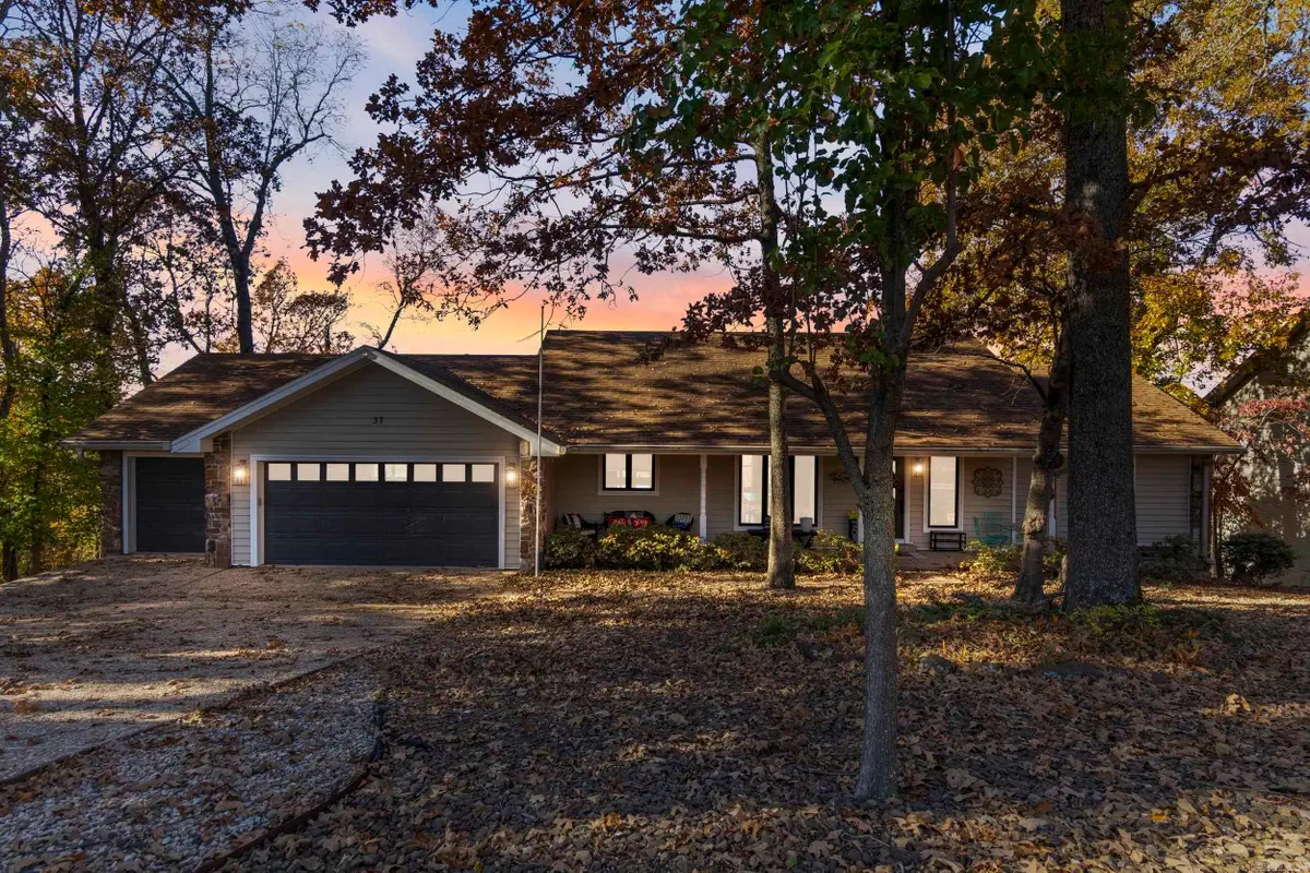 37 Tiree Drive, Bella Vista, AR 72715 - Image #1