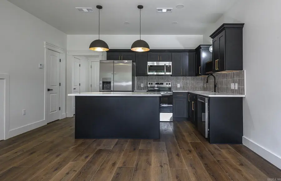 918 Reine Street, Mena, AR 71953 - Image #2