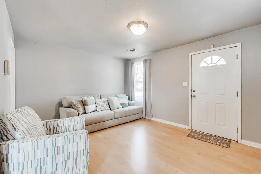 191 Roosevelt Rd, Jacksonville, AR 72076 - Image #2